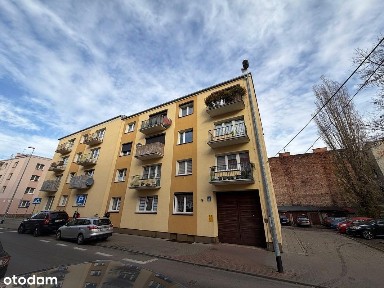 Mieszkanie o pow. 78.80m2, parter, do remontu, ul. Fabryczna-Kalisz