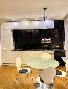 2-pokojowe mieszkanie | Osiedle Saska | Ochrona | Balkon | Garaż