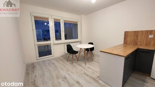 Mieszkanie na parterze, 3 pokojowe z balkonem