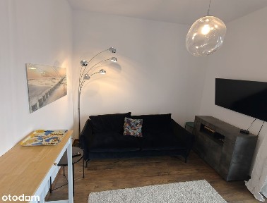 Przytulne mieszkanie z balkonem, 2 pokoje, pełne wyposażenie:Harcerska