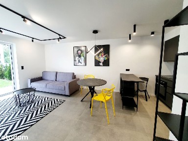 2 min do A4, styl loft, Dolina 3 Stawy- klucze w biurze