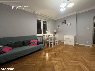 Jasne mieszkanie w kamienicy | Blisko skm i parku