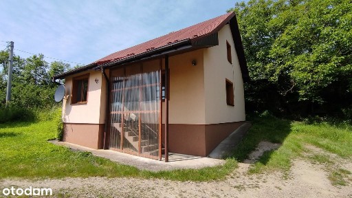 Dom murowany na dużej działce w malowniczej okolicy