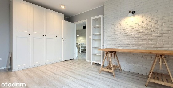 Wynajmę 2-pok. z garażem. Puławska 45. Prywatnie.