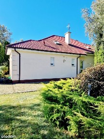 Wyjątkowa nieuchomość z domem w Mokrem k/G-dza