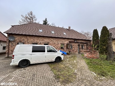 Na sprzedaż dom wolnostojący + pomieszczenia gospodarcze