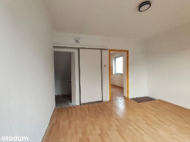 Parter I Duża piwnica I Kameralny budynek