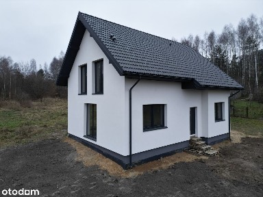 Komfortowy dom jednorodzinny w spokojnej okolicy - Tumlin-Węgle