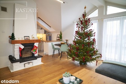 Kominek, antresola i przytulny klimat