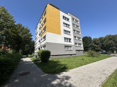 Mieszkanie kawalerka w bloku ul. Sienkiewicza 1 piętro