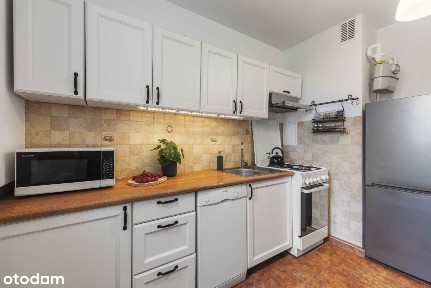 pełen rozkład/ zadbane/ po remoncie/ balkon