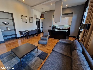 Apartament 2 pokoje, z miejscem parkingowym - Stare Miasto