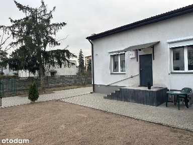 Parterowy, wyremontowany dom w pobliżu Lasu Matki Mojej 0%