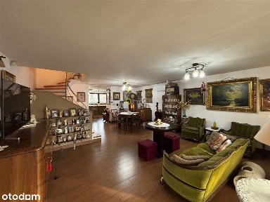 Dom, 216,15 m², Katowice