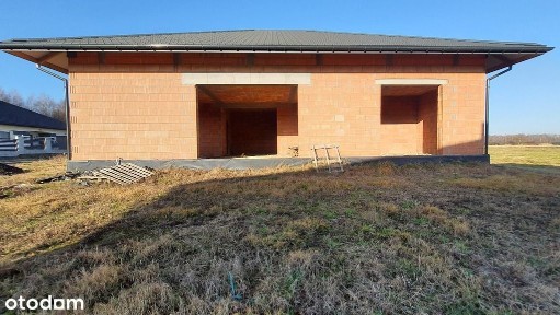 Dom wolnostojący 144.9m² w pięknej okolicy