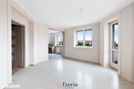 Dwa poziomy życia, jeden dom rodzinny-cisza-zieleń