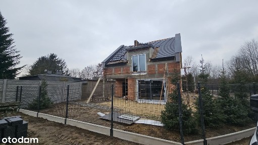 Dom jednorodzinny stan surowy zamkniety Nowosolna