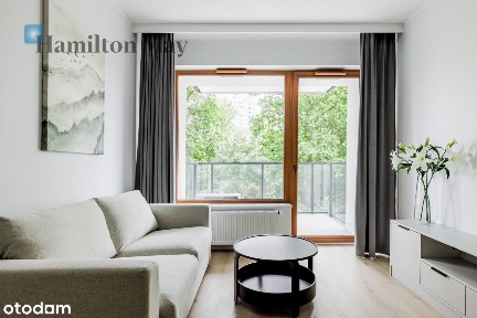 Metro Płocka | Świeżo Wykończone | Duży Balkon