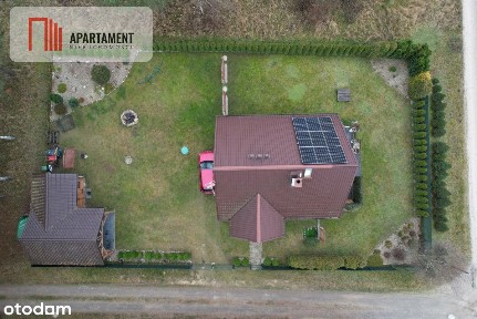 Dom w bliskiej odległości od jeziora!