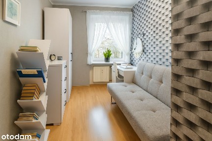 Dwupokojowe mieszkanie z balkonem, blisko centrum