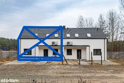 Dom w Skokach przy lesie