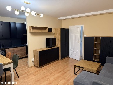 Nowoczesne 2 pokoje z garderobą i garażem - (Zwierzęta mile widziane!)