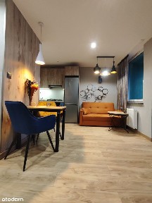 Stylowe, świeżo wyremontowane mieszkanie z widokiem na jeziora 35 m²