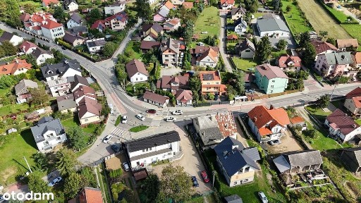 Dom do zamieszkania 4 pok. 532 m2 działka - centrum Tyńca