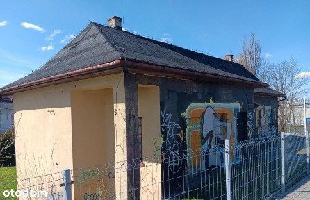 Bielsko-Biała Leszczyny - budynek dworca kolejowego
