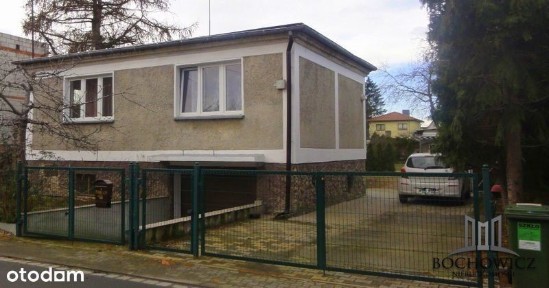 Dom z piwnicą, dla firmy, pracowników, rodziny.