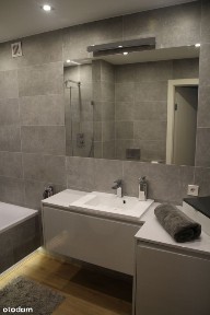 Wynajem- OLIMPIA PORT, 2 pokoje + garderoba, Garaż