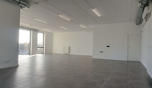 Wołomin, 1 Maja 1 B