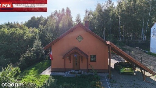 Atrakcyjny dom parterowy z użytkowym poddaszem