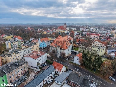 Wyjątkowa Kamienica w Sercu Sławna -Odrestaurowana