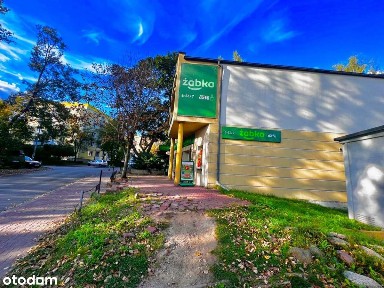 Okazja, okazja, pawilon z najemcą