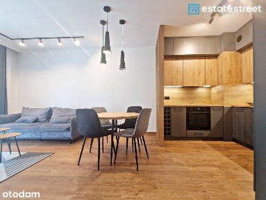 Loftowe, top jakość, balkon, parking, komórka