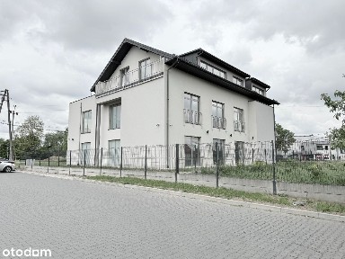 Nowy budynek do wynajmu,pow. 746,5 mkw Podgórze,ul.Wrobela, parking