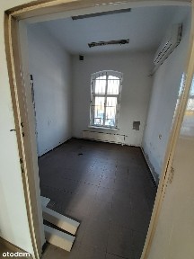 Lokal użytkowy o pow. 68,53 m2 w budynku dworca w Kostrzynie Wlkp.