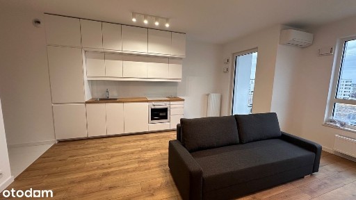 Przytulna kawalerka 34 m2 z balkonem