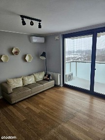 Komfortowe mieszkanie 45 m² z balkonem na Woli