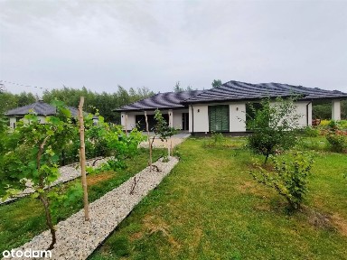 Długojów, Radom, mazowieckie