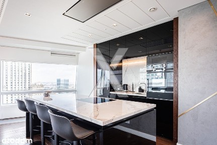 Złota 44 | Smart-Home | Od już |