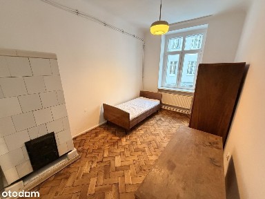 ul. Wierzbowa, Fabryczna, Śródmieście, Łódź, łódzkie