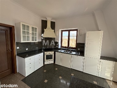 Wyjątkowy dwupoziomowy apartament w Konstancinie