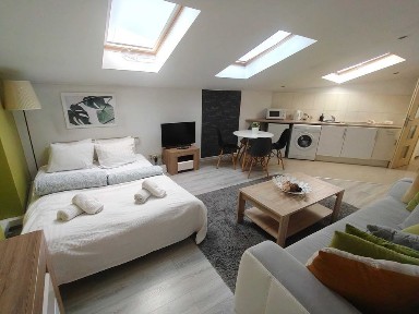 MPEC, klimatyzacja, Kazimierz, Dworzec PKP, WIFI, 1 piętro