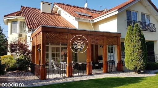 Basen Sauna Dwa salony Spokojna okolica Konstancin