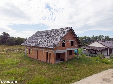 Dom w cichej okolicy obok Jeziora Otmuchowskiego