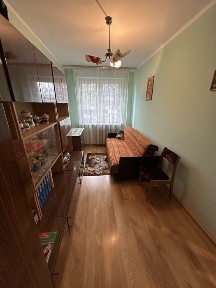 Łódź, Polesie, aleja Kardynała Stefana Wyszyńskiego 90