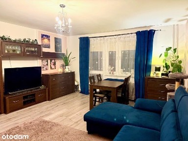 3 pokoje, centrum miasta - balkon.