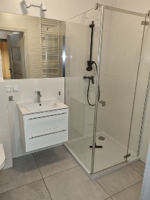 Mieszkanie (PARTER) 3-pokojowe z dużym tarasem Os. Słoneczne